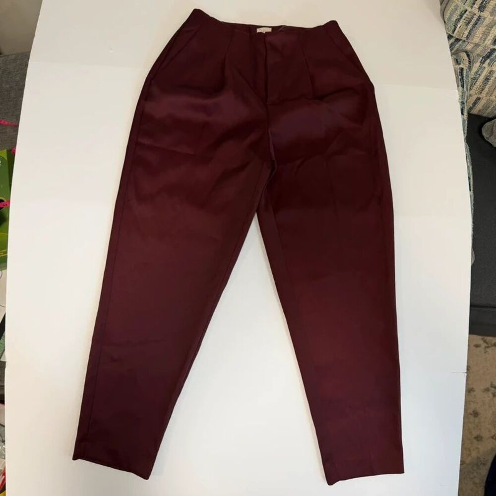 A New Day Women’s Size 2 Burgundy Wine High Rise Pleated Straight Leg Trousers